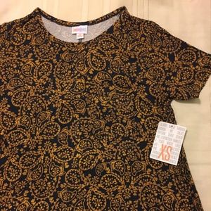 Lularoe XS Carly paisley black and gold